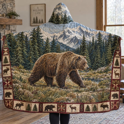 Mountain Bear Quilted Hooded Blanket TZL0TV034